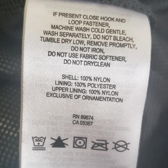 MOUNTAIN HARD WEAR Rain jacket Size L Blue - like new - Picture 9 of 9